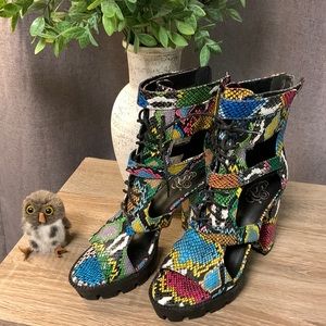 🪩🪩 SNAKESKIN TEXTURED DISCO BOOTS 💃💃